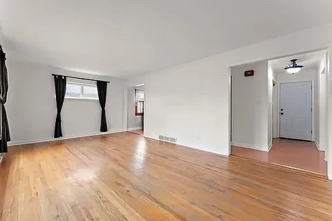 8341 Kooy Dr — Photo 3