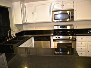 419 N Exton Ave APT 8, Inglewood, CA 90302