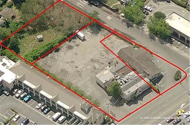 1st image of 2808 El Camino Real