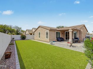 73 E MILL REEF Drive, San Tan Valley, AZ 85143
