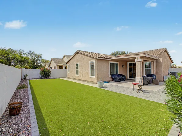 73 E MILL REEF Drive, San Tan Valley, AZ 85143