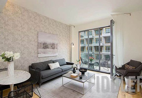 2nd image of 10 Montieth St APT 277