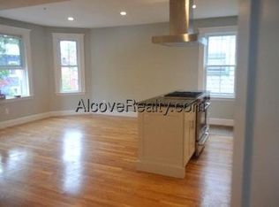 10 Rockingham St, Cambridge, MA 02139