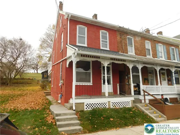 233 Greenwich St, Kutztown, PA 19530