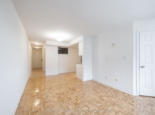 1407 Dupont St #412, Toronto, ON M6H 4J7