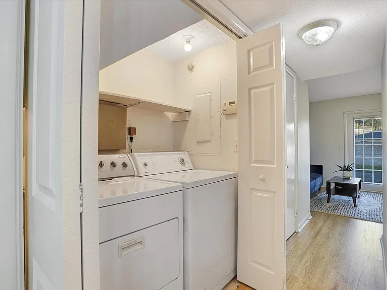 4110 Crane St #C — Photo 7