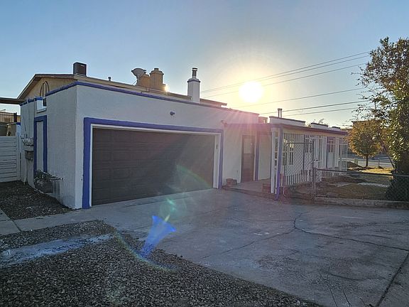 2nd image of 11100 La Quinta Pl APT A