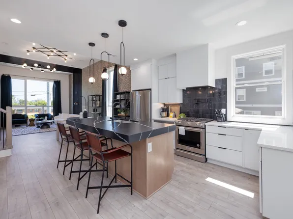 1007 Summit Ave, Nashville, TN 37203