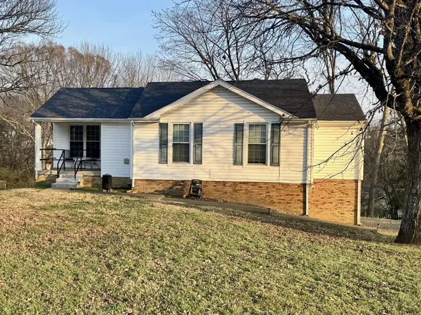 618 Debbie Dr, Hermitage, TN 37076