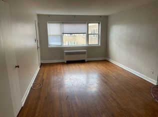 6325 N Albany Ave APT 3, Chicago, IL 60659