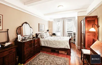 Rented by Bond New York