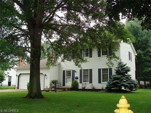 1st image of 2342 Tanglewood Dr
