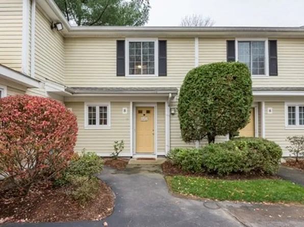 6 Adam St APT 5, South Easton, MA 02375