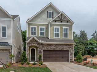 10731 Endhaven Village Dr, Charlotte, NC 28277