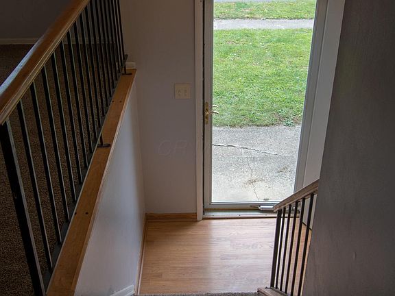 4th image of 806 Breathitt Ave