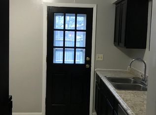 897 Hillside Dr, Bettendorf, IA 52722