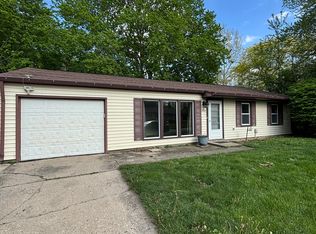 1406 Westfield Dr, Champaign, IL 61821