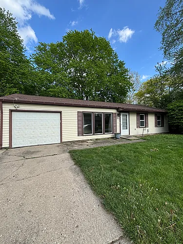 1406 Westfield Dr Photo 1