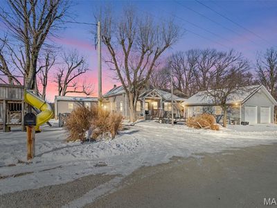 1272 NE 700th Ave, Roodhouse, IL, 62082
