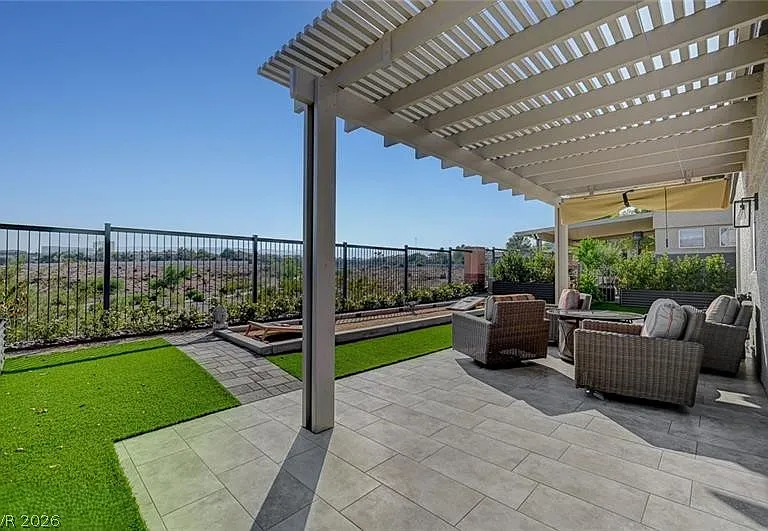 10509 India Hawthorn Ave — Photo 5