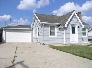 7114 W 71st Pl, Chicago, IL 60638