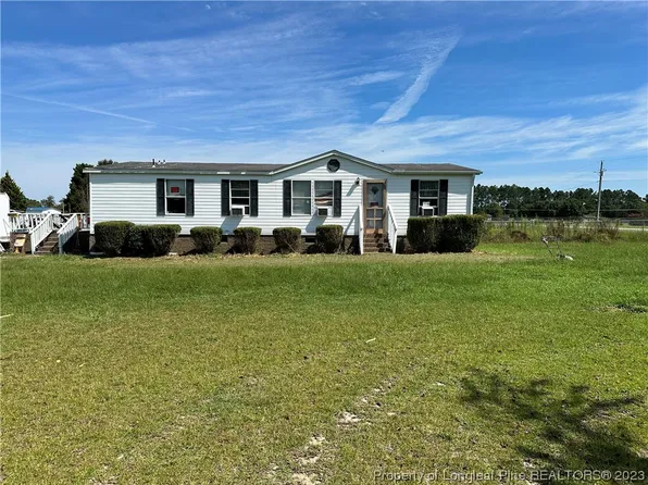 14 Weathervane Dr, Saint Pauls, NC 28384