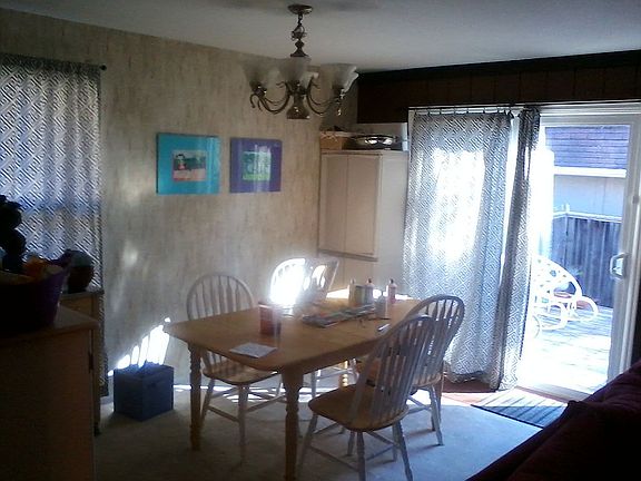 4th image of 2503 Essex Ct