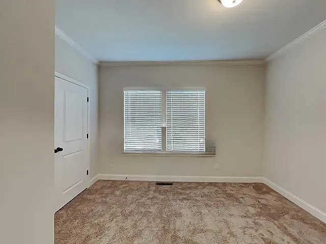 2643 Creekside Dr — Photo 7