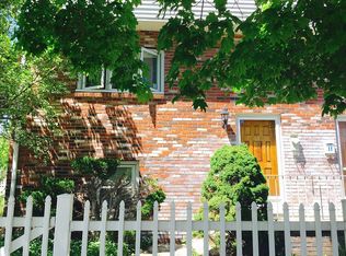 13 Kneeland St, Malden, MA 02148