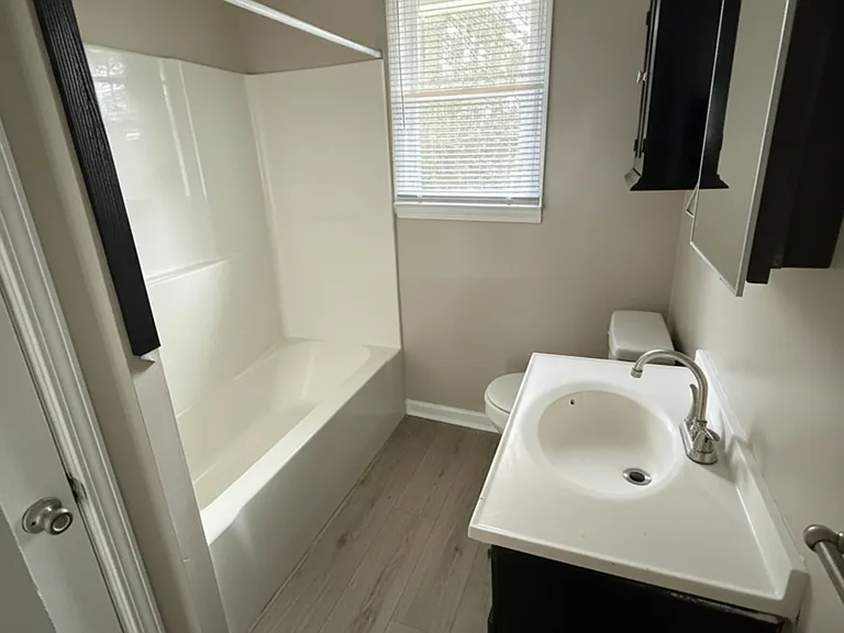 391 Madison St — Photo 16