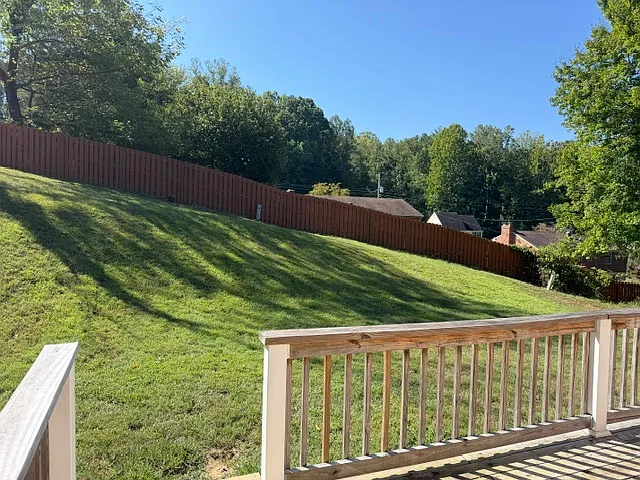 4 bed, 1600 sqft, $1,695 — Photo 3
