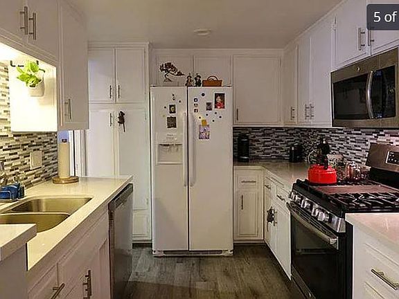 3rd image of 1200 W Huntington Dr Unit 12B