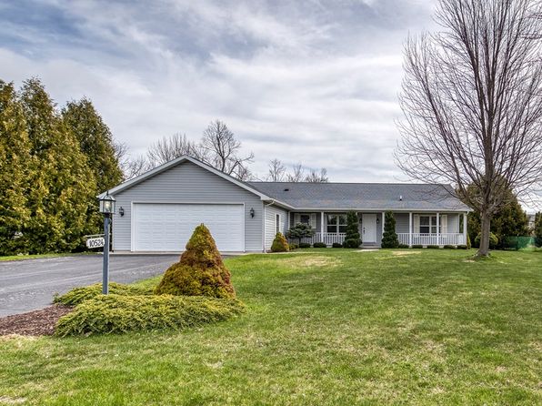 10524 Cherrywood Ct, Sister Bay, WI 54234