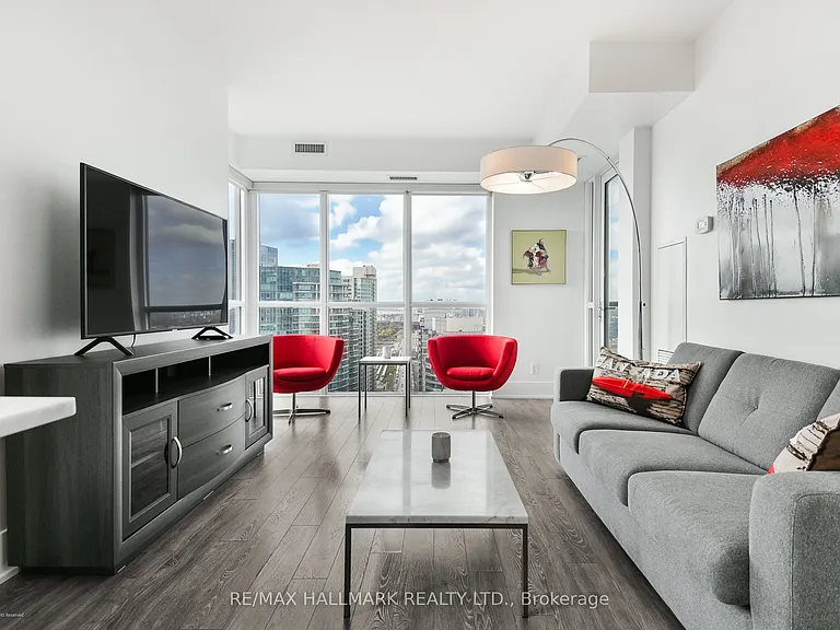 300 Front St W #2712 — Photo 11