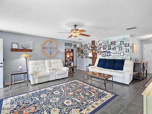 3rd image of 1063 BIRCHWOOD Drive
