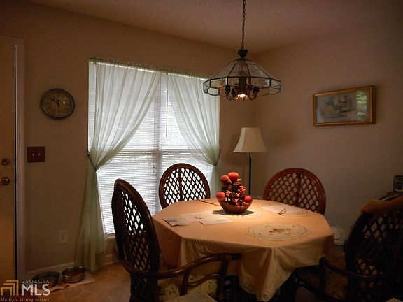 4th image of 109 International Village Dr
