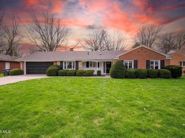 2274 W Country Club Pkwy, Toledo, OH 43614