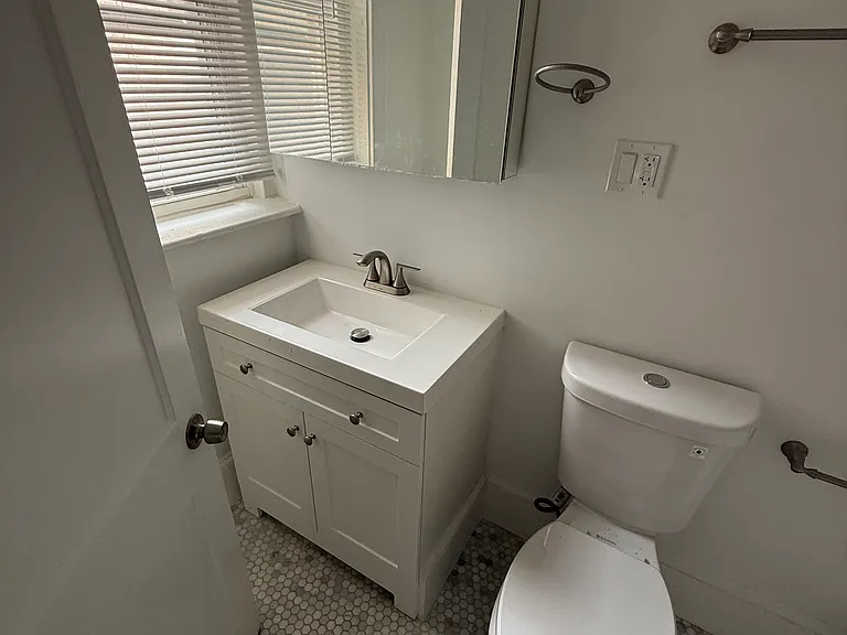 44 Westland Ave #7 — Photo 3