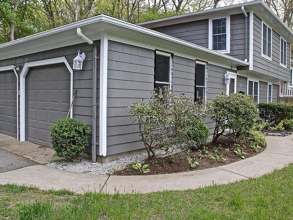 1st image of 52 Maplewood Dr