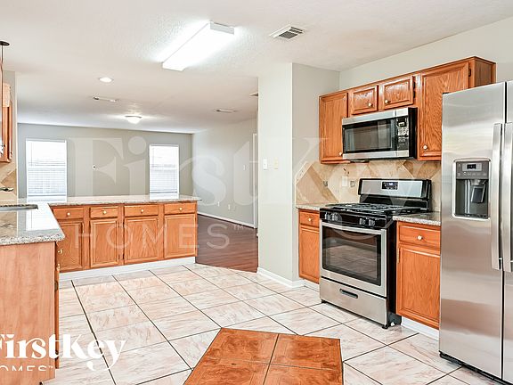 5th image of 19022 Forest Trace Dr