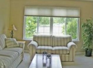 1312 Melody Ln, Naperville, IL 60564