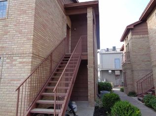 207 Martingale BUILDING L-80, Laredo, TX 78041