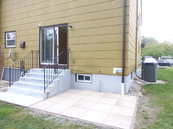 29 Oxford Rd, Wharton, NJ 07885