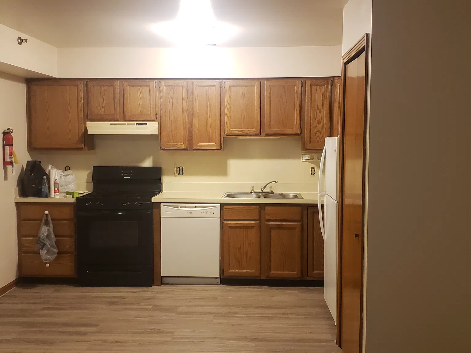 2 bed, 600 sqft, $1,000 — Photo 3