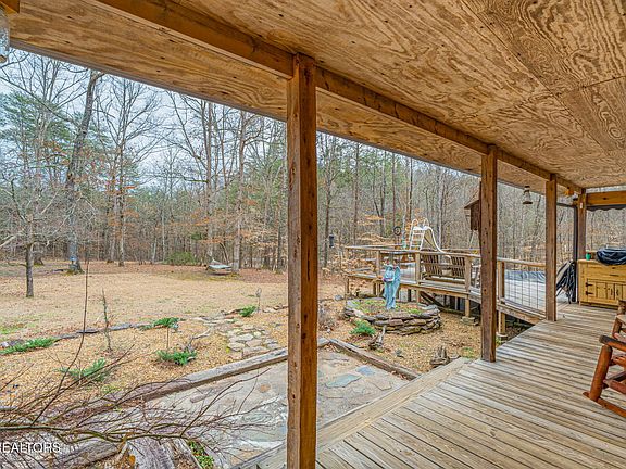 5th image of 113 McSpadden Branch Rd