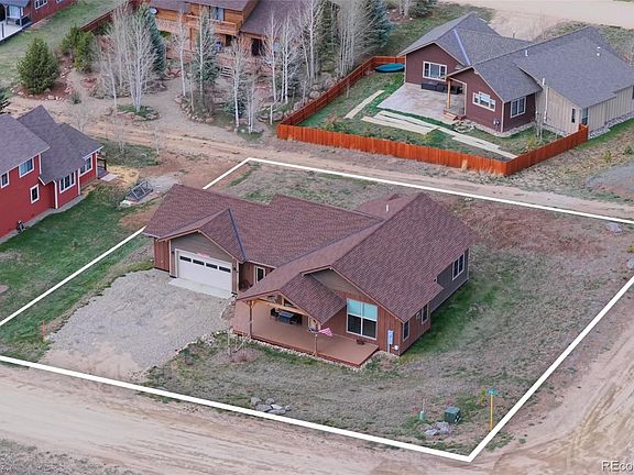 2nd image of 555 E Sumner Avenue
