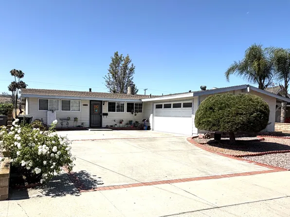 12923 Slack St, Poway, CA 92064