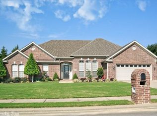 199 Oak View Dr, Cabot, AR 72023