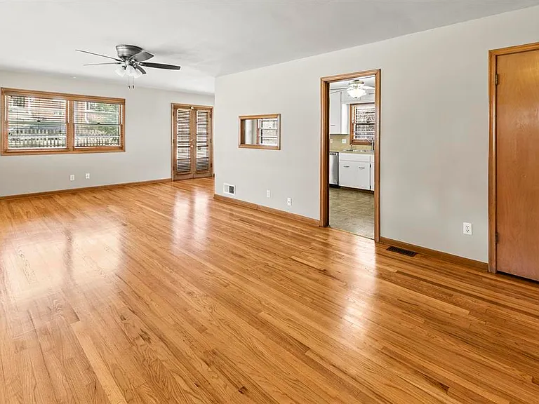 5518 Woolworth Ave — Photo 11