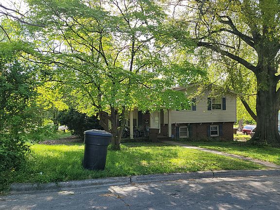 3rd image of 2006 Cheltenham Blvd